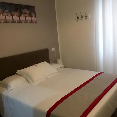 Spot Szálloda 2*
