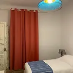 Spot Ξενοδοχείο 2*