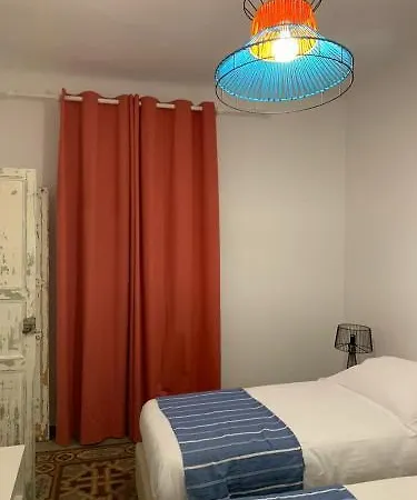 Spot Ξενοδοχείο 2*