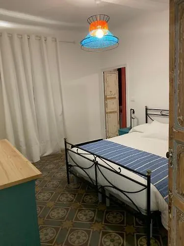 Отель Spot