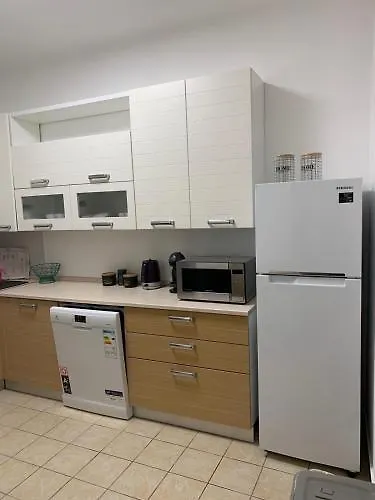 瓦拉泽斯波特酒店 瓦拉泽