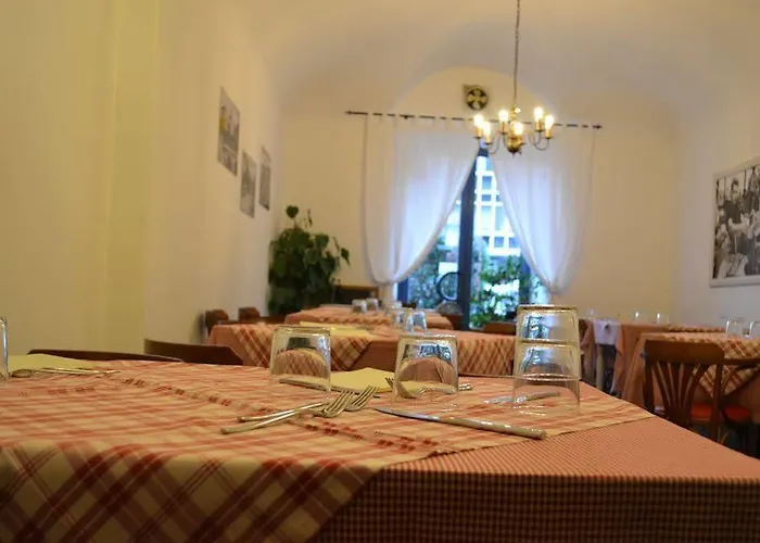 Spot Hotel 2*
